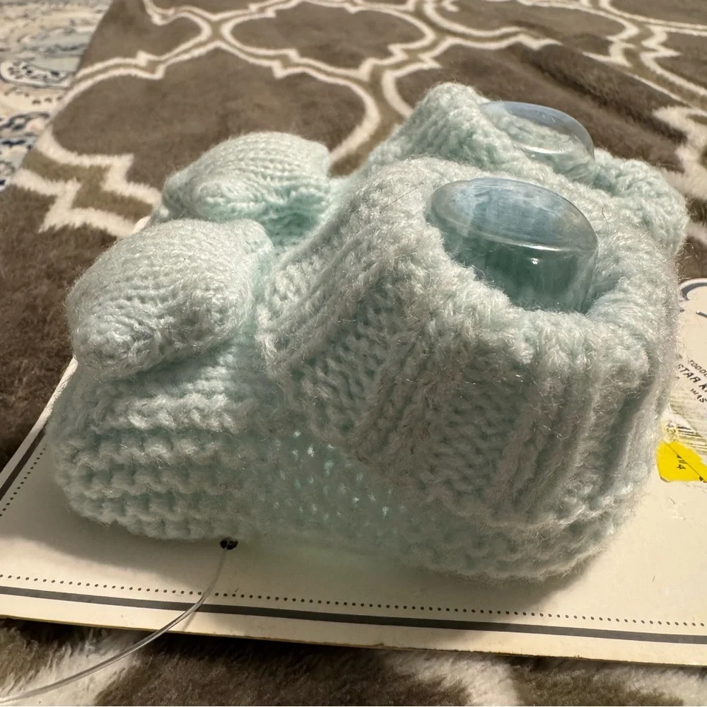 Cozy Knit Baby Booties in Light Blue‎